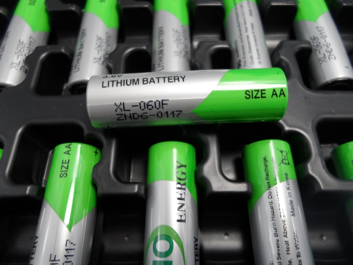 XL-060F      Batería Lithium 3,6V, 2.4Ah, size AA